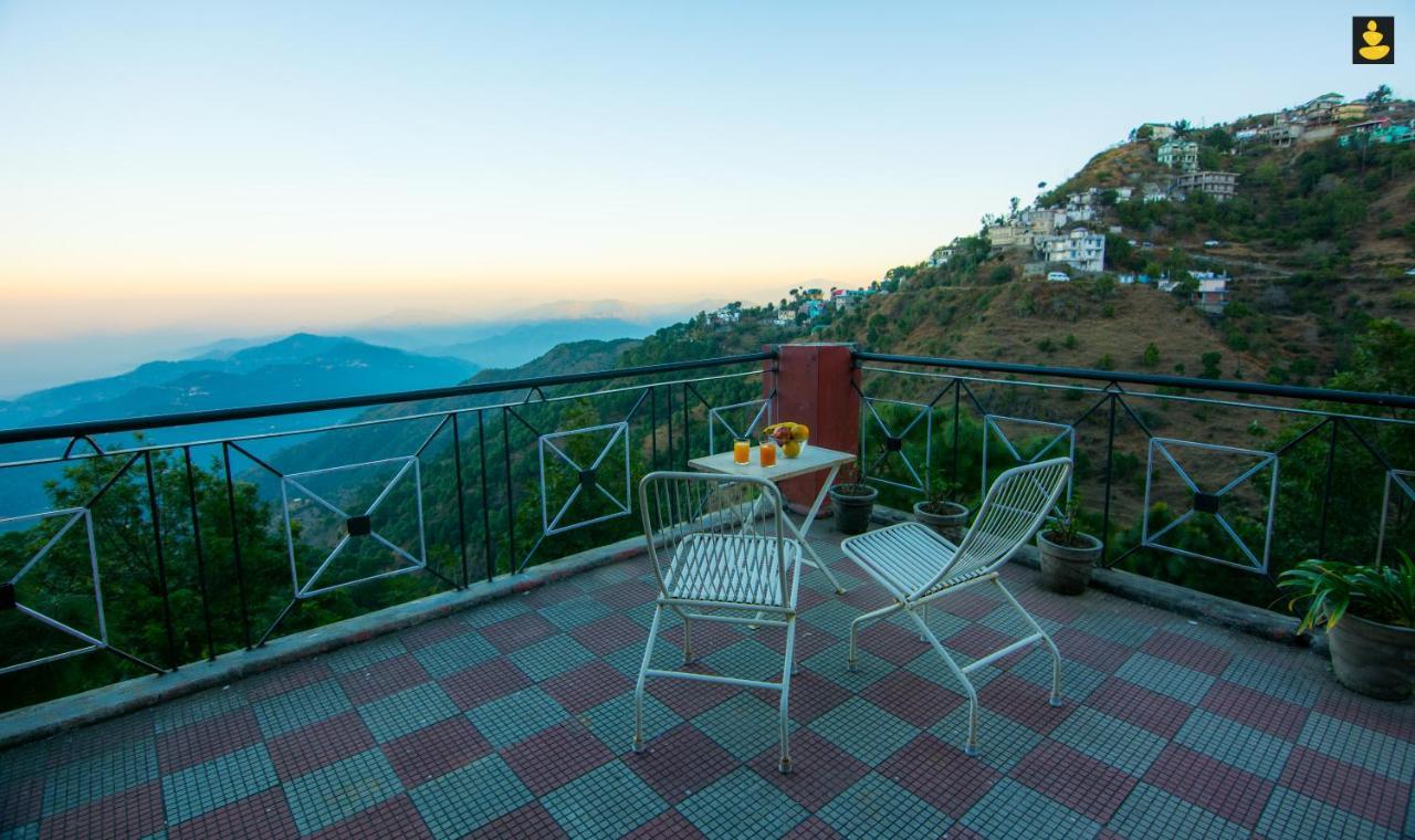 Livingstone 2Bhk Cozy Homestay In Kasauli Hills 외부 사진