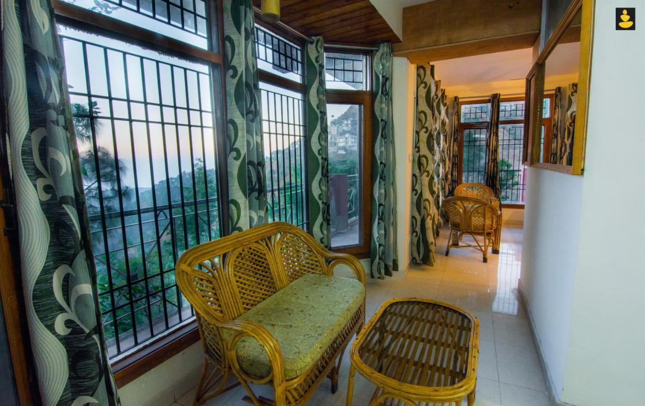 Livingstone 2Bhk Cozy Homestay In Kasauli Hills 외부 사진